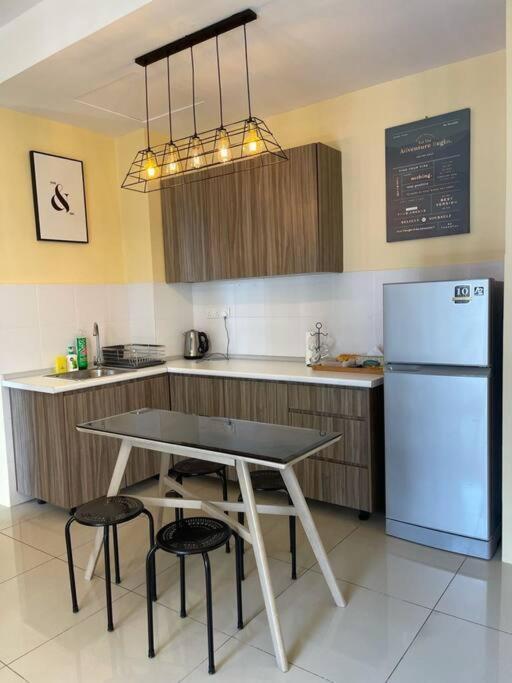Opahome@swiss Garden Apartment